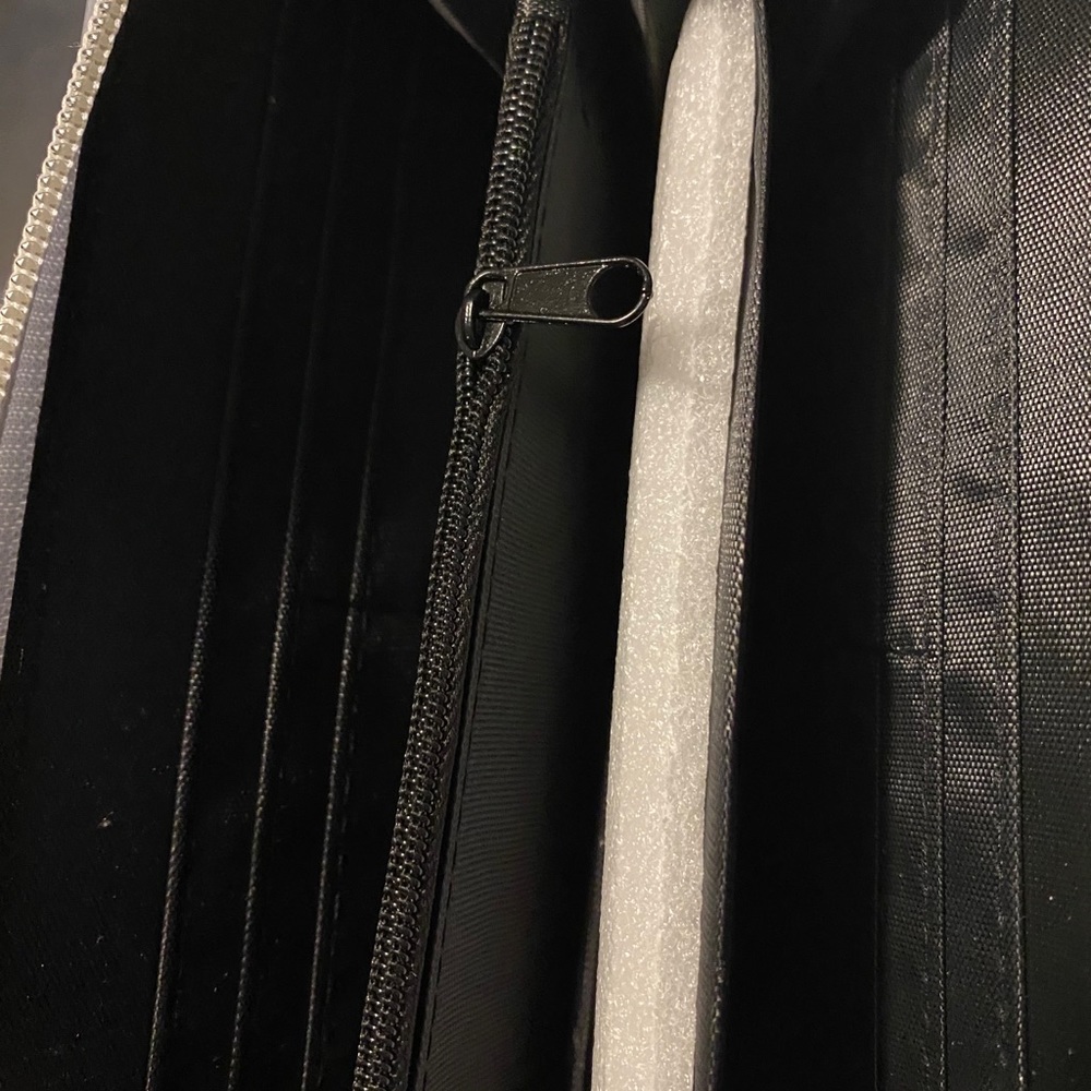 Wallet - Picture 2 of 2